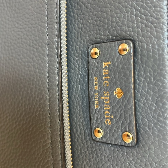 Grey Kate Spade cross body bag - Picture 2 of 3